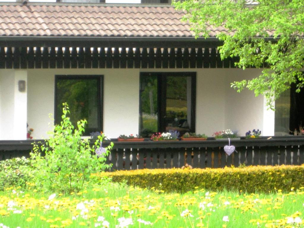 Ferienwohnung Hubertusblick Геролщайн Екстериор снимка
